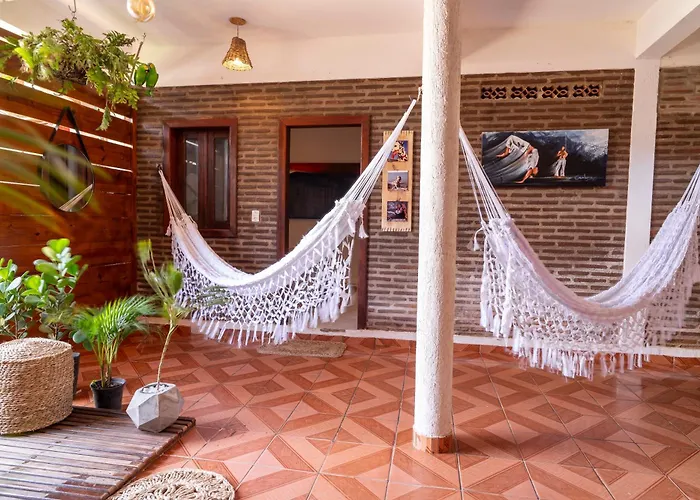 Hotel perto da faculdade: Pousada Coral Negro